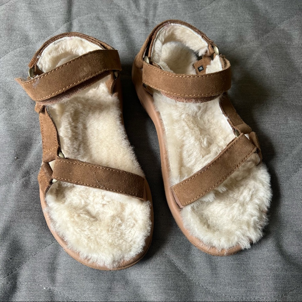 Shearling Tevas - Picture 2 of 9